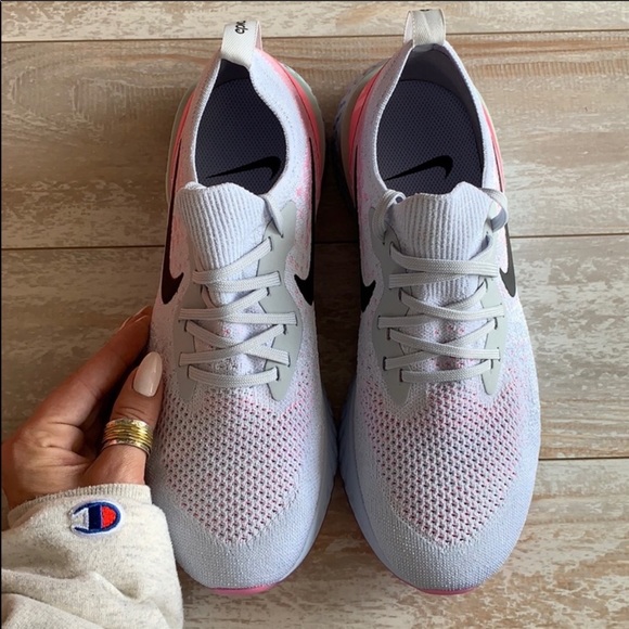 NWT Nike Epic React Flyknit Pure Platinum - Picture 4 of 7